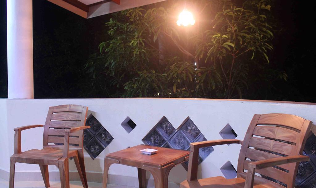Anura Home Stay Kalutara Exterior foto