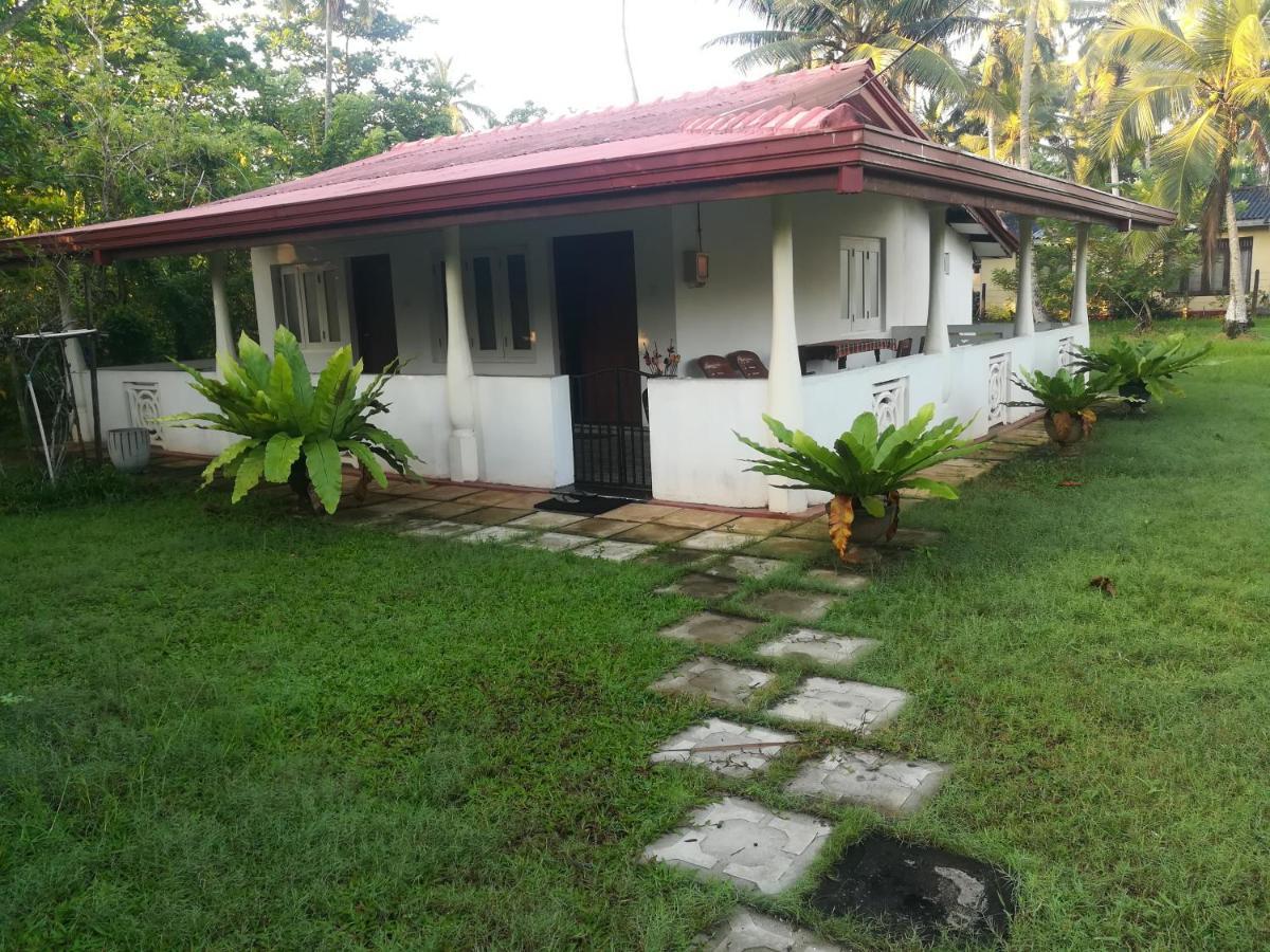 Anura Home Stay Kalutara Exterior foto